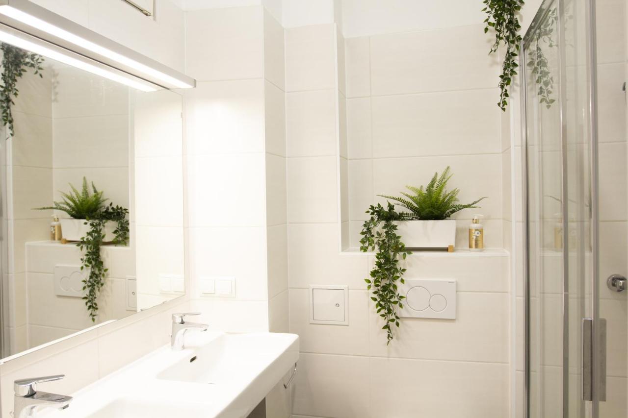 Central Modern Garden-Apartment Next To Belvedere Palace Wien Ngoại thất bức ảnh